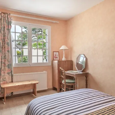 Maison Pour Six Personnes A